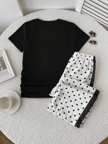 Short Sleeve Top Paired With Vertical Striped Long Pant