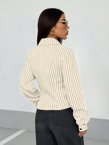 Women's Retro Fitted Striped Shirt