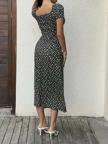 Women's Ditsy Floral Sweetheart Neck Long Dress