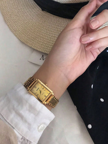 Square Casual Simple Atmosphere Steel Strap Gold Dial