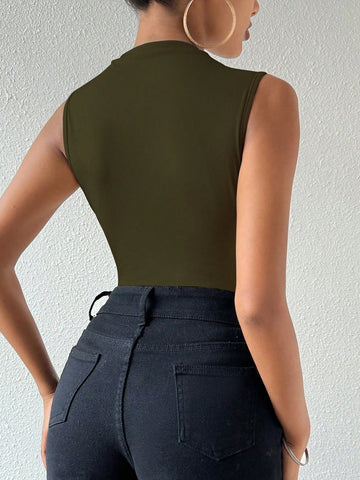 Unity Women's Stand Collar Tight-Fitting Pleated Sleeveless Bodysuit