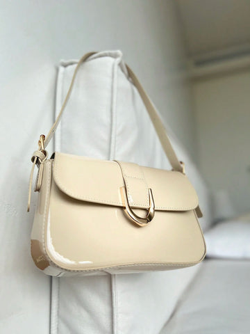 Vintage-Style Red Vixen Box Bag