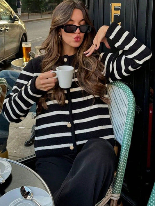 Vintage Single-Breasted Casual Loose Fit Contrast Color Knit Cardigan