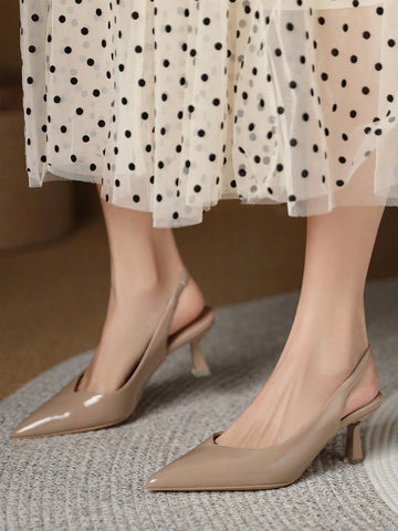 Women Point Toe Pyramid Heeled Pumps