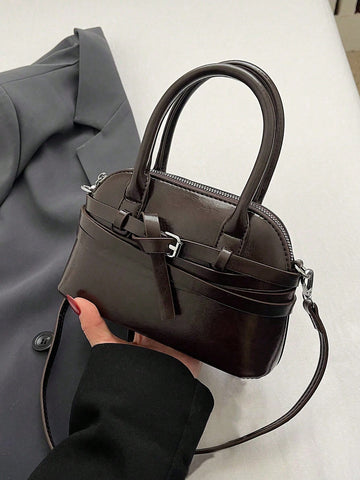 Women's Clasp Shoulder Bag