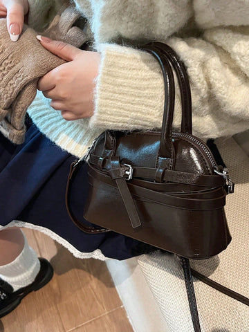 Women's Clasp Shoulder Bag