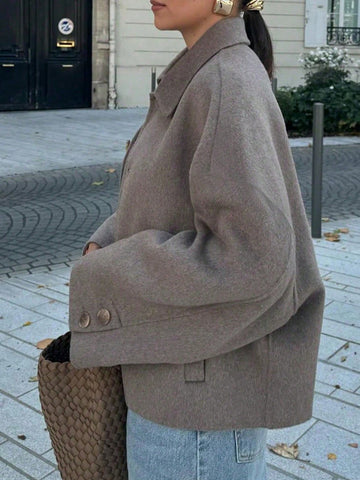 French Style Design Single Breasted Short Style With A Loose Collar Woolen Coat