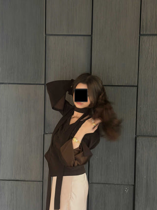 Tie-Neck Elegant blouse