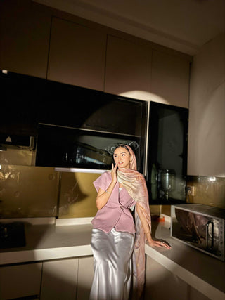 Asymmetrical top & high waist skirt with bohoo scarf
