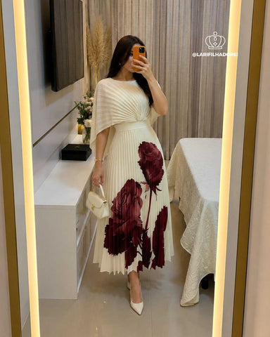 Women's Elegant Round Neck Ruffle Waist Placement Print Dress