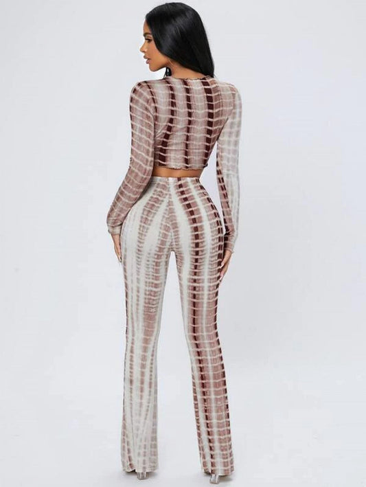 PETITE Tie Dye Lettuce Trim Crop Top & Flare Leg Pants