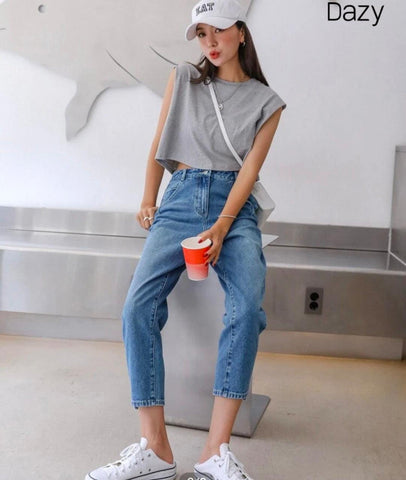 DAZY High Rise Crop Mom Jeans
