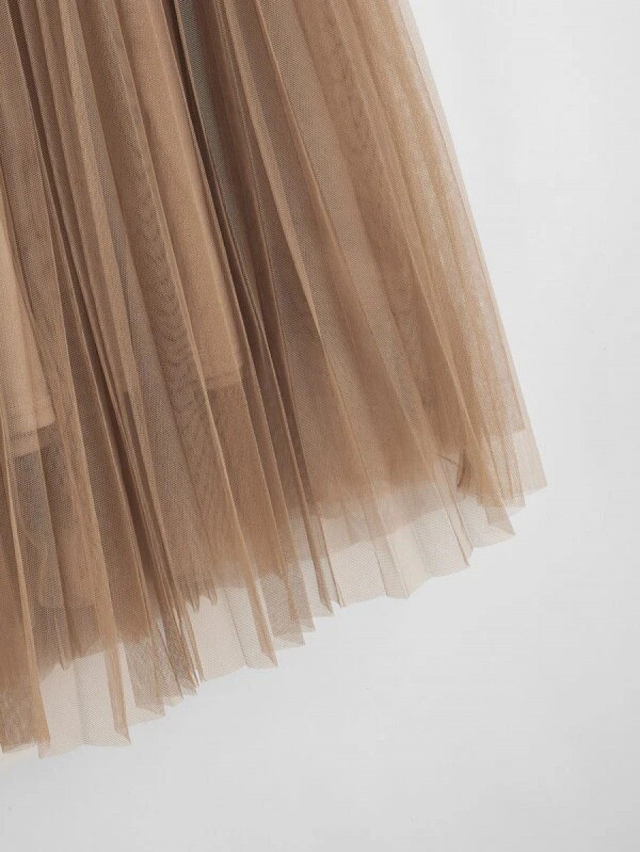 Scallop Edge Waist Mesh Overlay Skirt