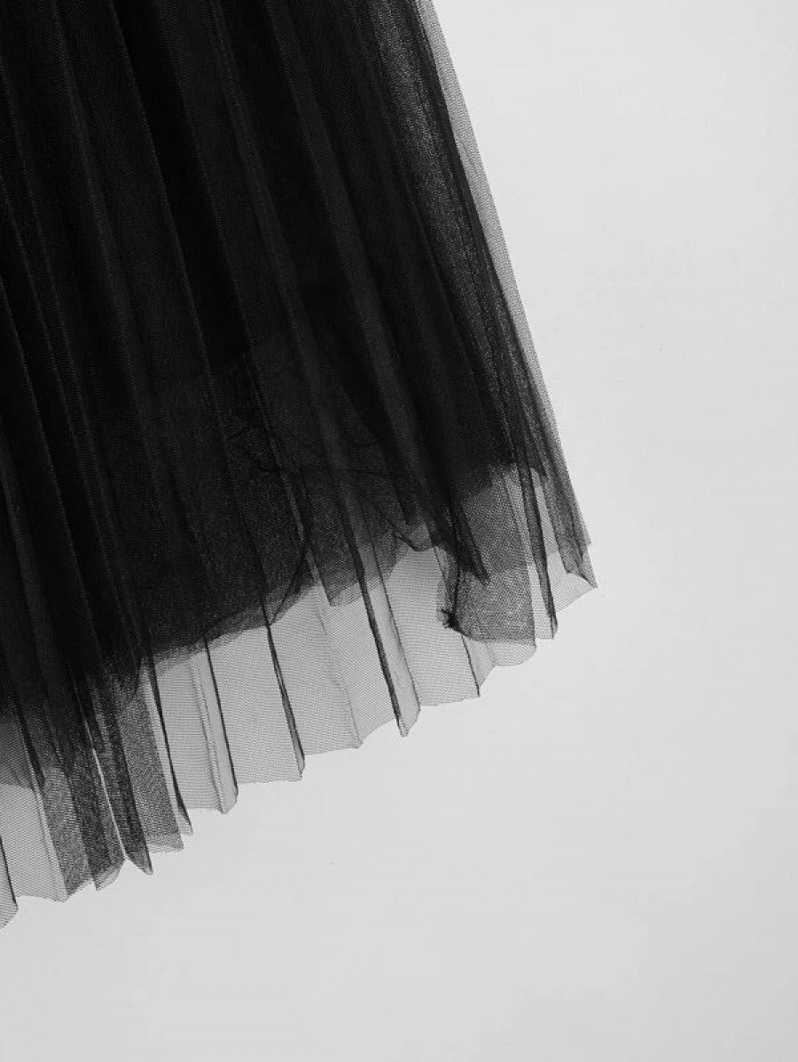 Scallop Edge Waist Mesh Overlay Skirt