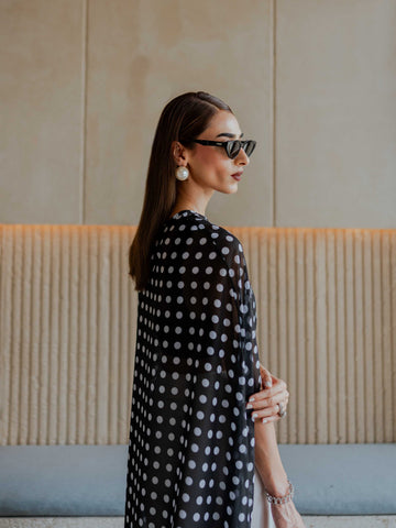 Round Neck polar dot mesh top