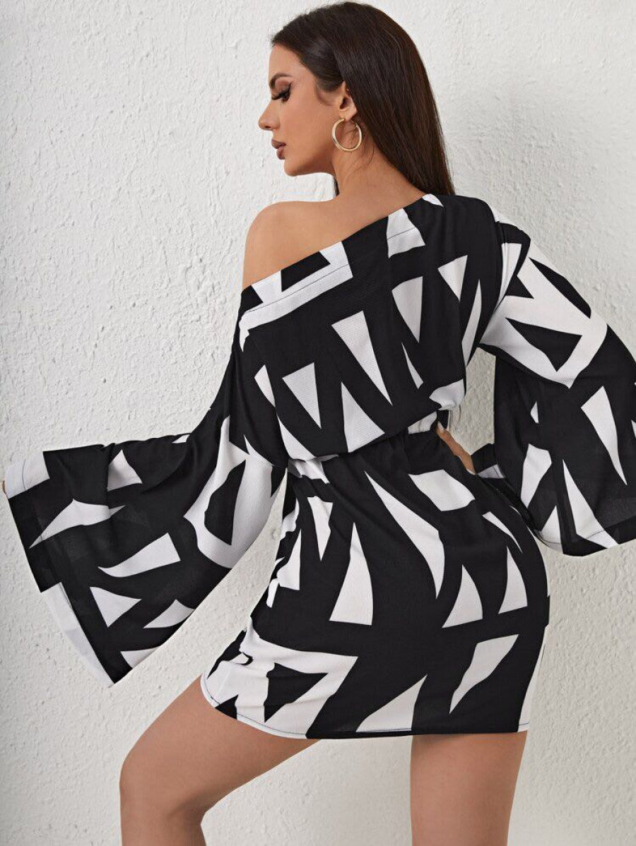 Geo Print Trumpet Sleeve Dress