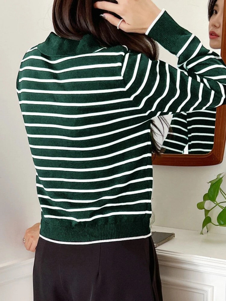 DAZY Striped Pattern Collared Sweater