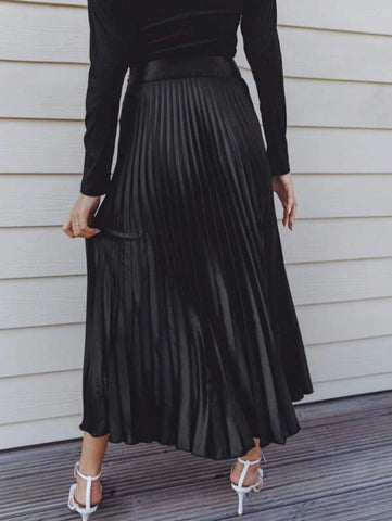 Solid Pleated Skirt