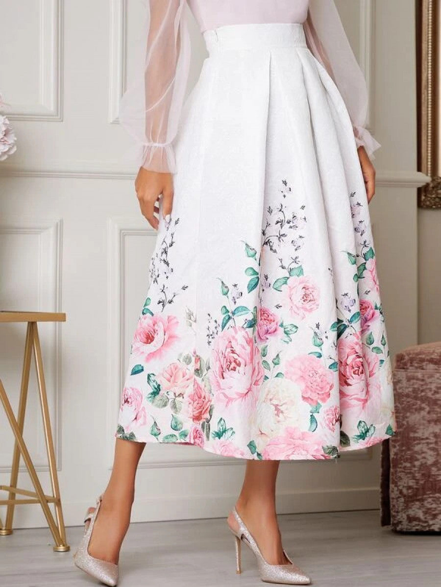 Boxy Pleated Floral Jacquard Skirt